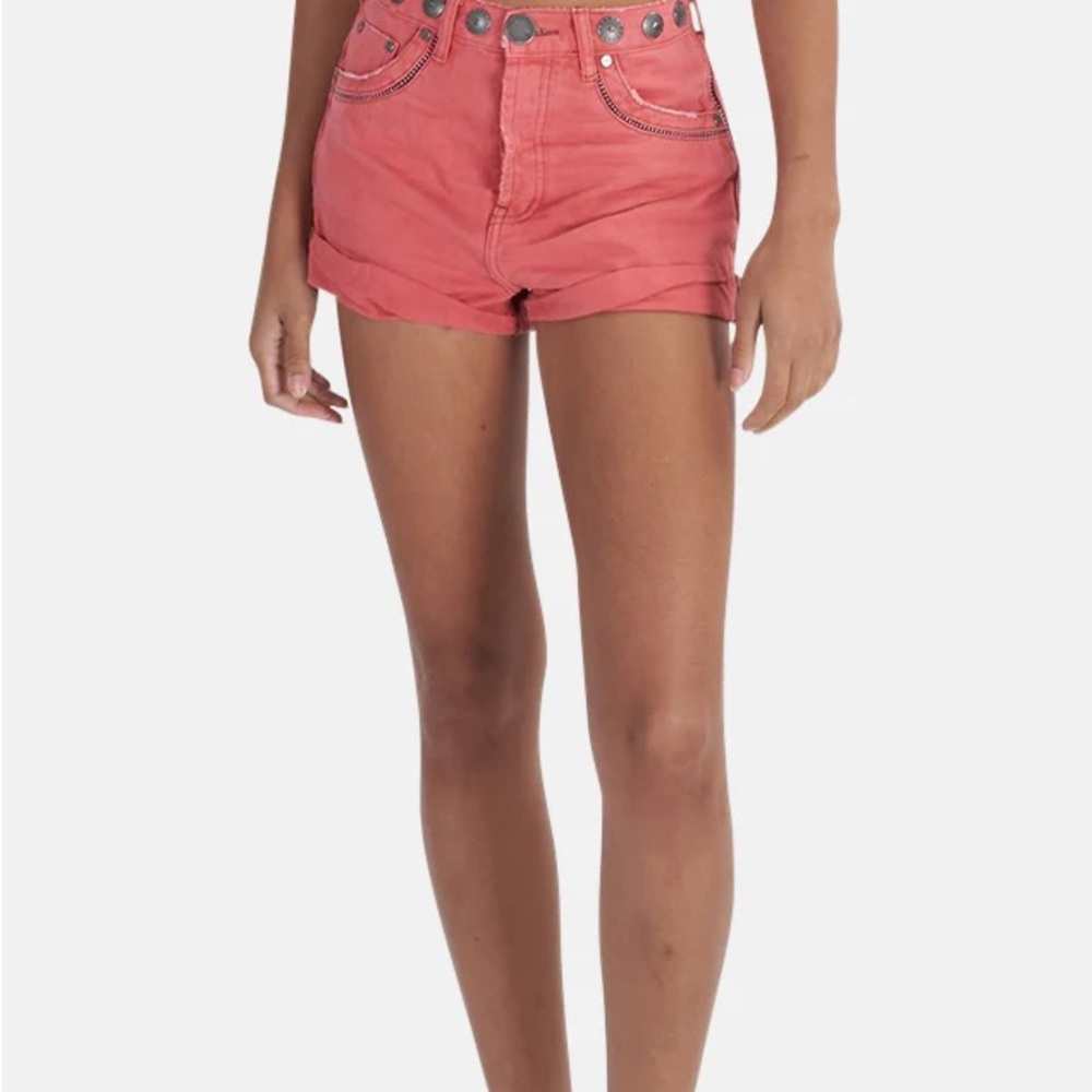 One Teaspoon STUDDED BANDITS SHORT CORAL